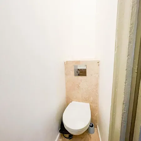 公寓 3-bedroom Apartment, Universitate Square, Center 布加勒斯特