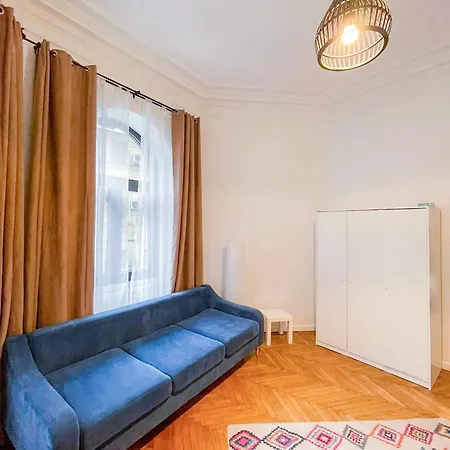 公寓 3-bedroom Apartment, Universitate Square, Center