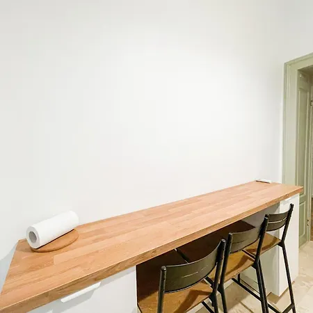3-bedroom Apartment, Universitate Square, Center 布加勒斯特